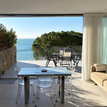 Seaside Апартаменты Триест